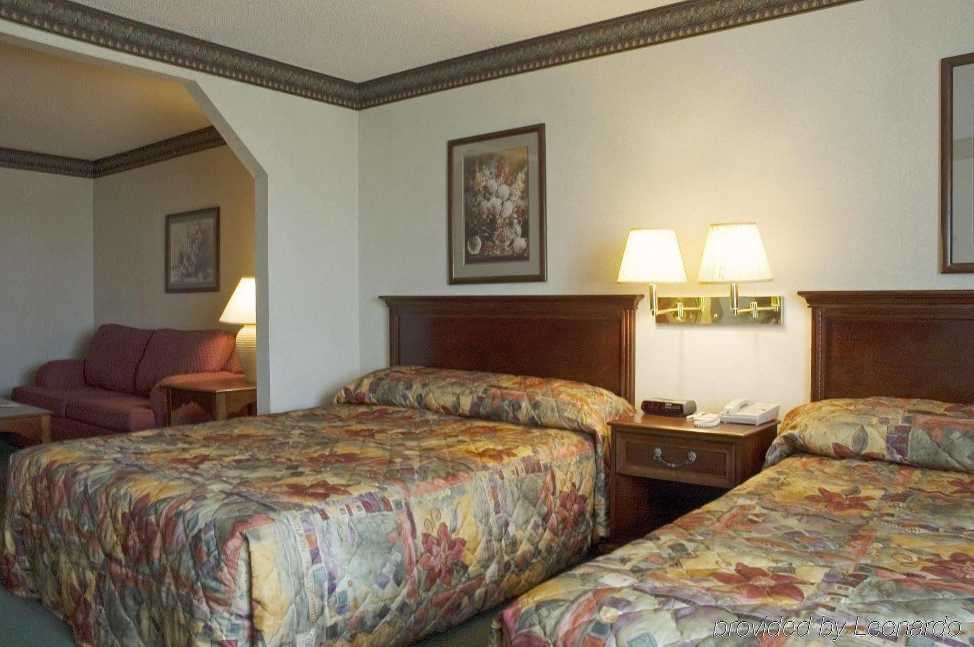 Super 8 By Wyndham New Iberia Motel Bilik gambar